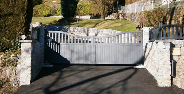 Portail en aluminium